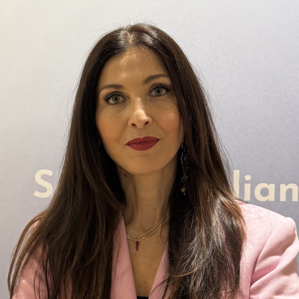 Adelina Petrone